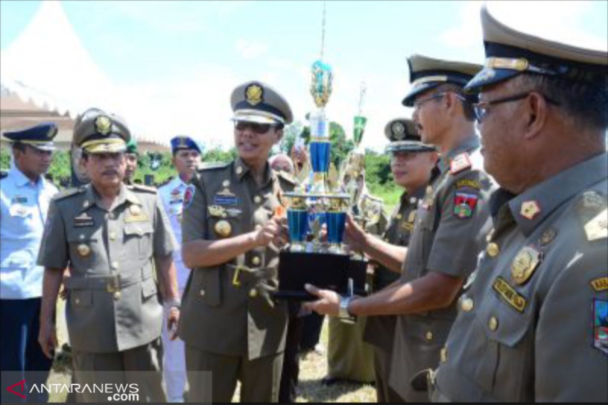 Upacara HUT Pol PP tingkat provinsi di Sijunjung