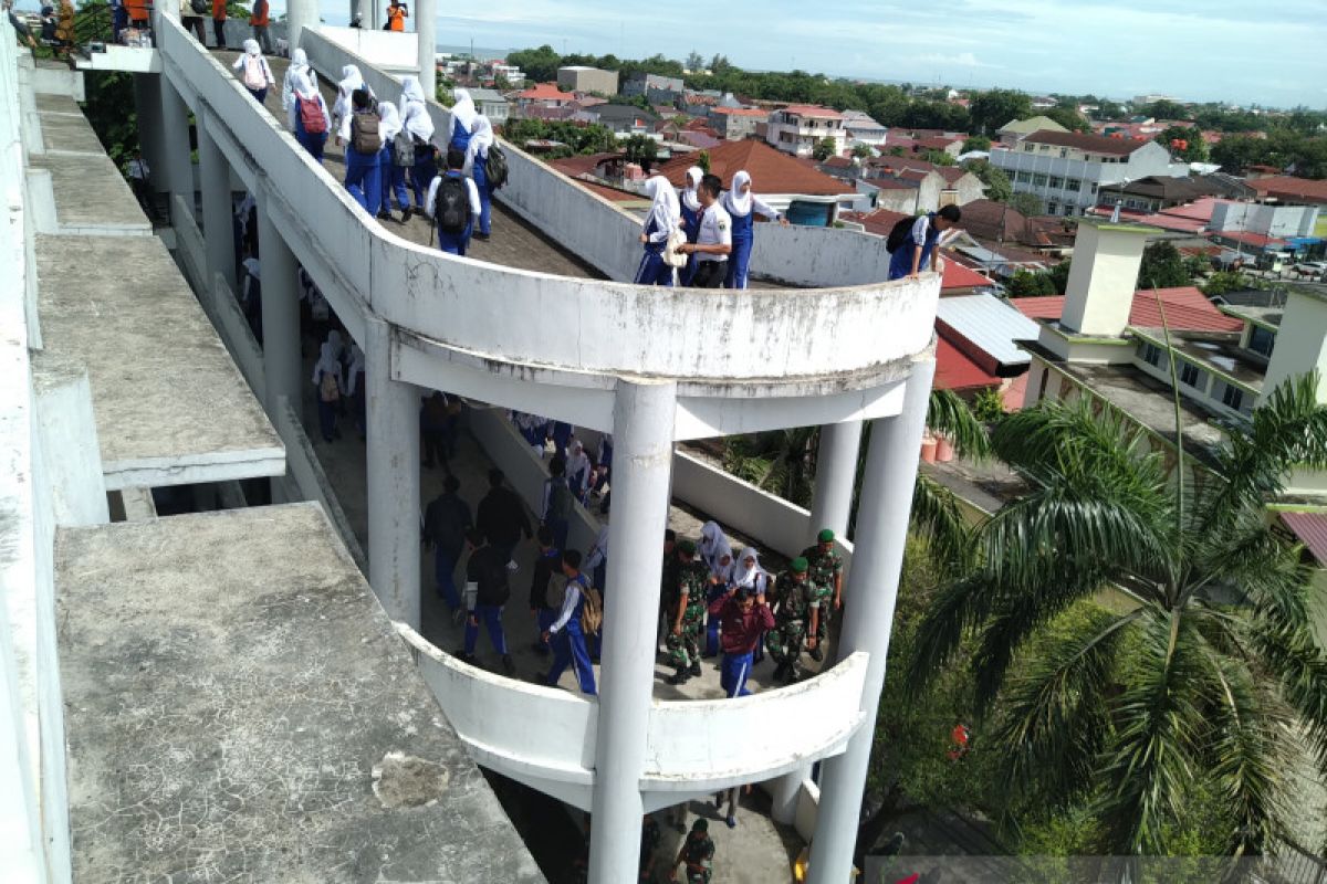 ASN Kantor Gubernur Sumbar masih abaikan simulasi evakuasi mandiri