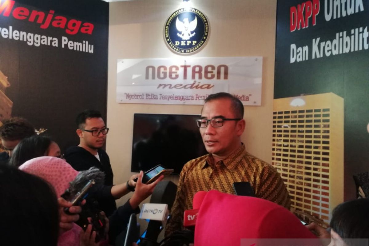 Hasyim sebut tugas penyelenggara pemilu berat dan banyak tantangan