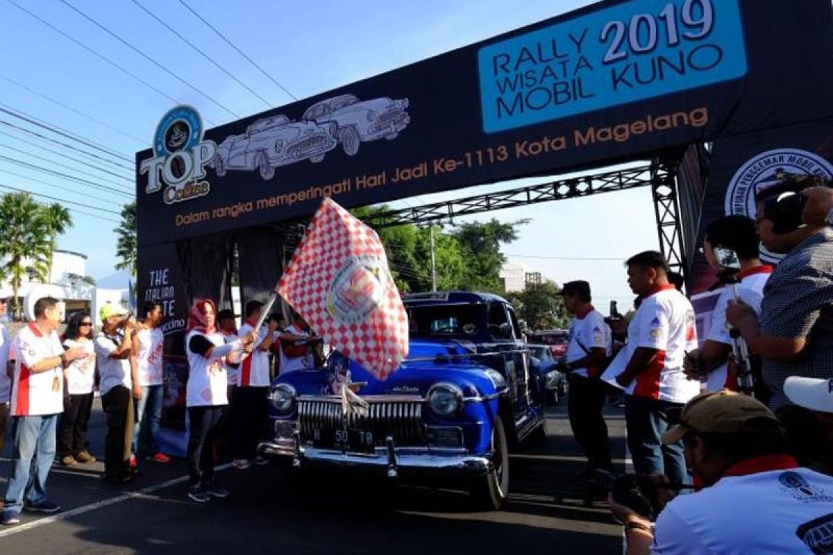 Reli mobil kuno dukung pariwisata