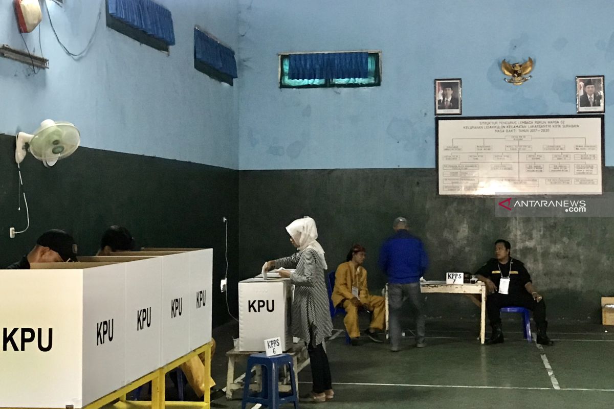 Warga Lidah Kulon Surabaya antusias ikuti PSU pemilu 2019