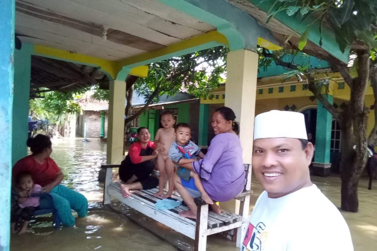 Banjir di pesisir Tangerang mulai surut