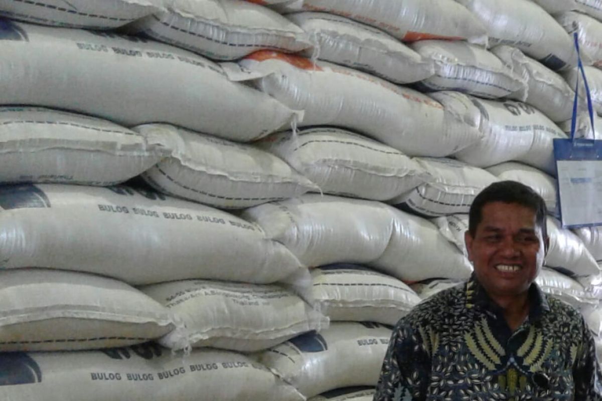 Persediaan beras Bulog Maluku 15.000 ton