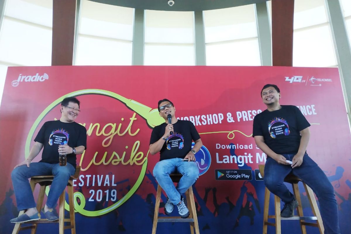 Langit musik Telkomsel jadi wadah musisi lokal