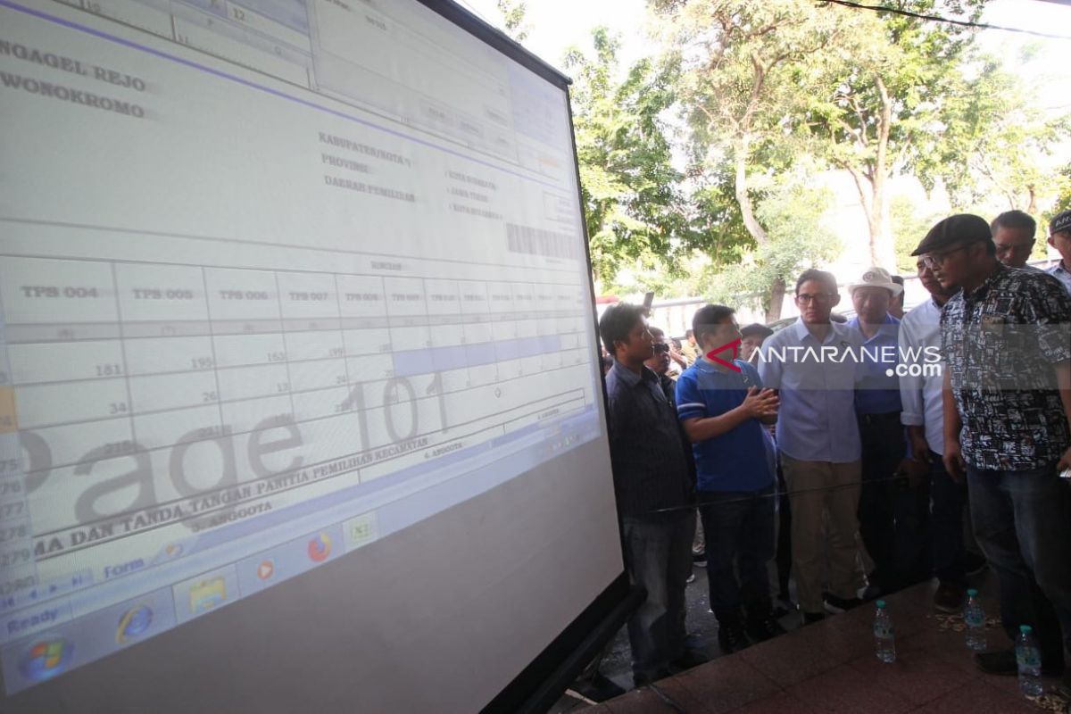Sandiaga Uno pastikan rekapitulasi suara di Surabaya berlangsung jurdil