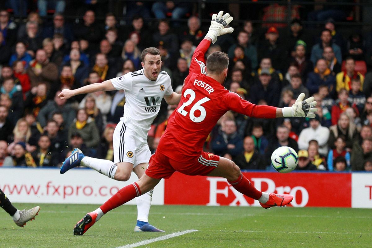 Wolves balas kekalahan atas Watford 2-1