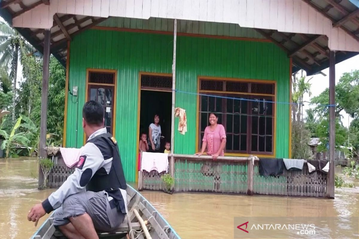 Gumas dilanda banjir, orang tua diminta awasi anak