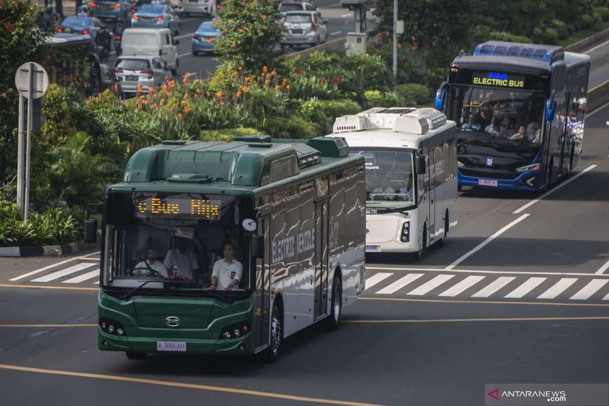 2.000 bus listrik mulai diproduksi tahun depan