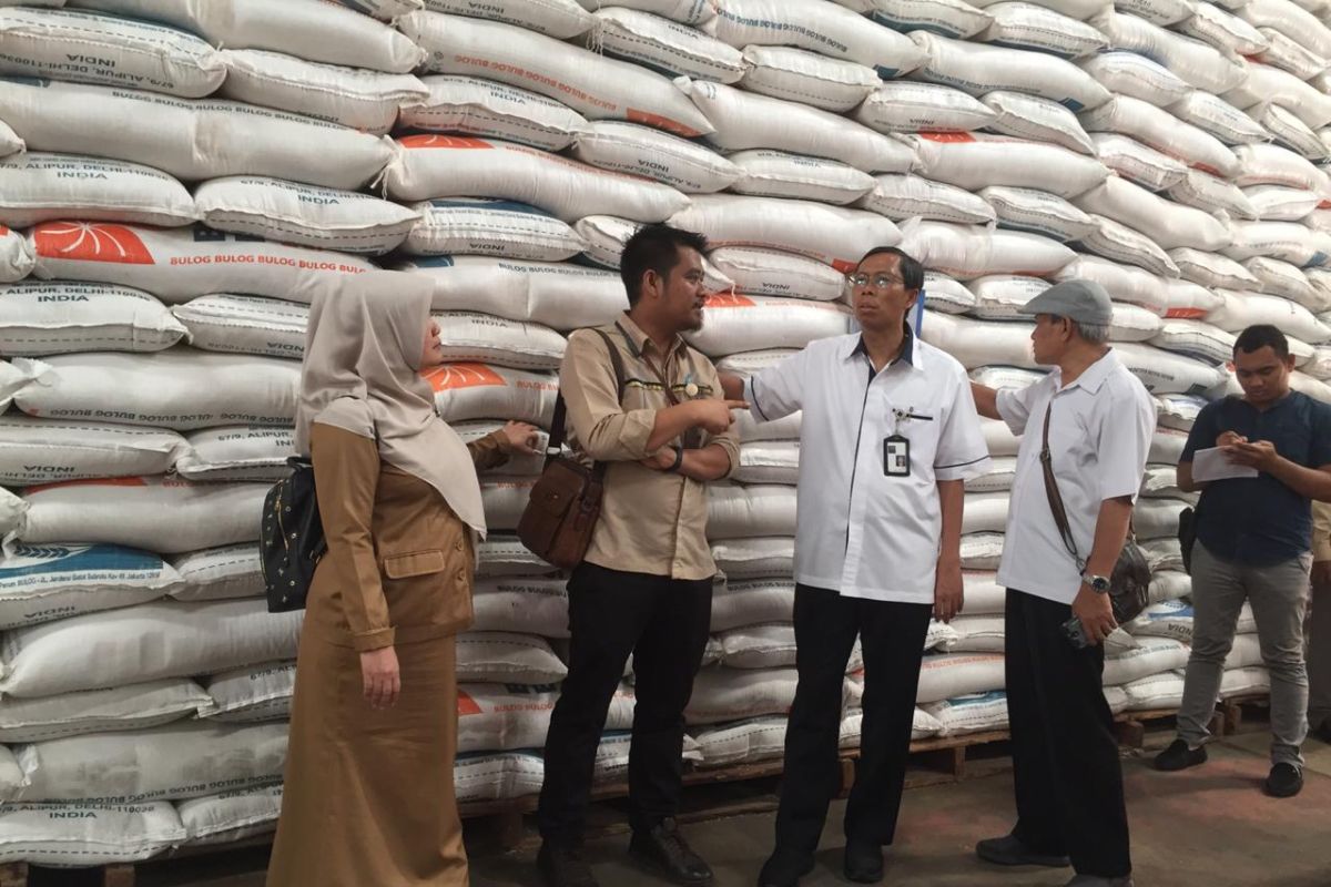 Kemendag pastikan persediaan kebutuhan pokok di Batam cukup