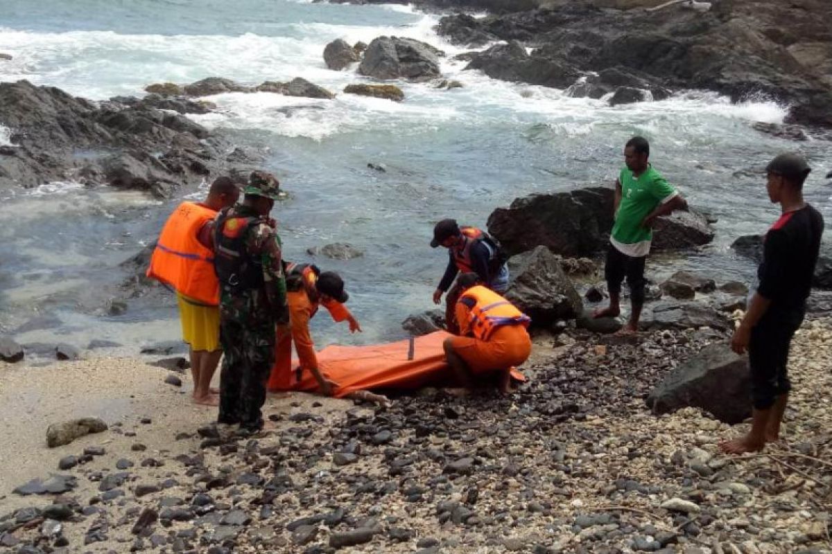 Santri ditemukan meninggal usai jatuh ke laut
