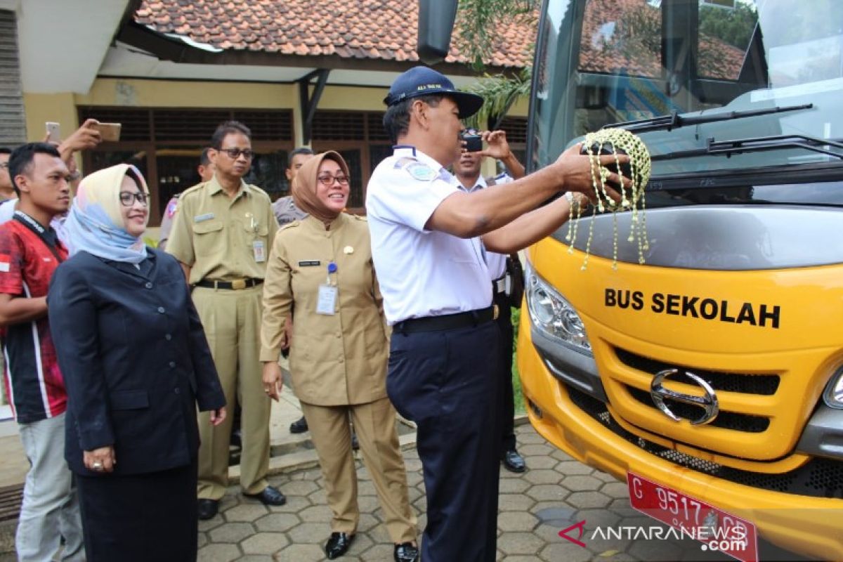 Bus sekolah gratis Pekalongan diluncurkan