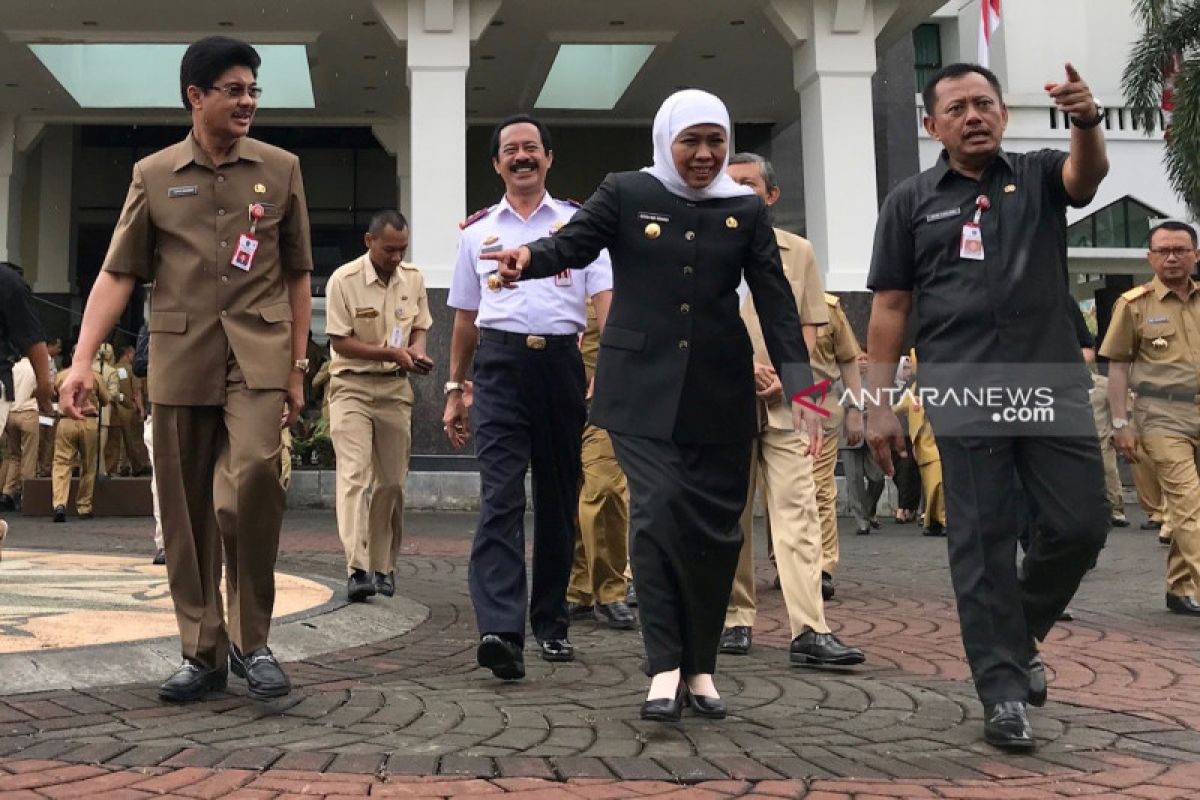 Gubernur Jatim: beri kesempatan KPU sampai selesai