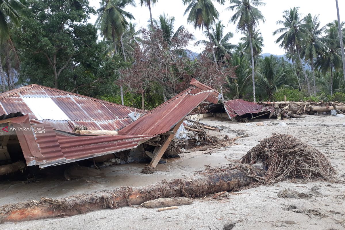 Pemkab Parigi Moutong galang donasi untuk korban banjir lumpur di Sigi