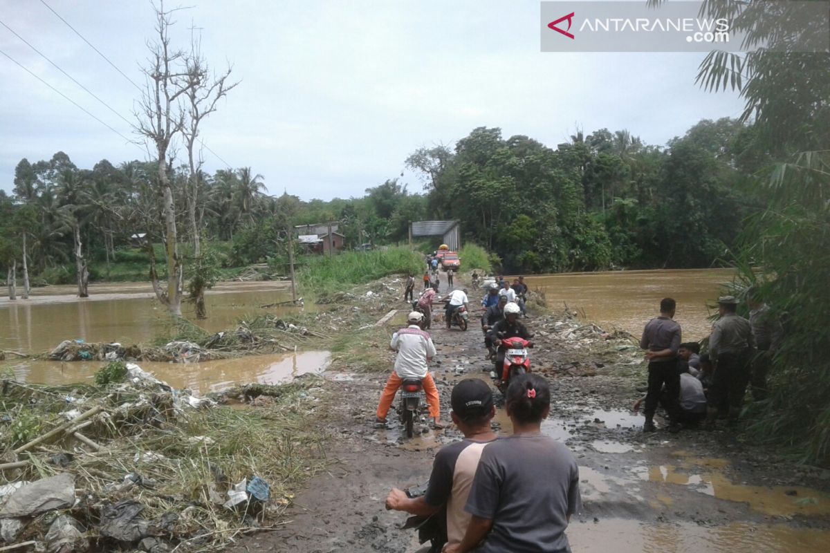 Sekda Kepahiang : Jalan langganan banjir akan ditinggikan