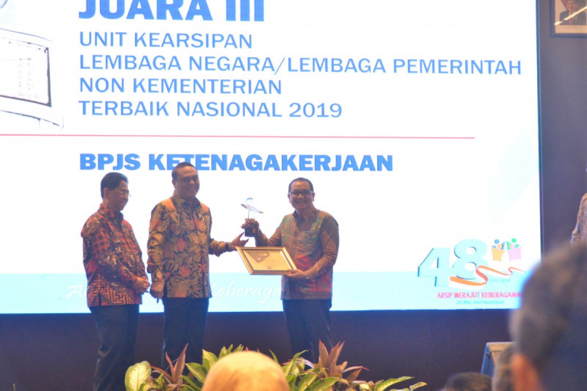 BPJS Ketenagakerjaan juara ketiga ANRI Award 2019