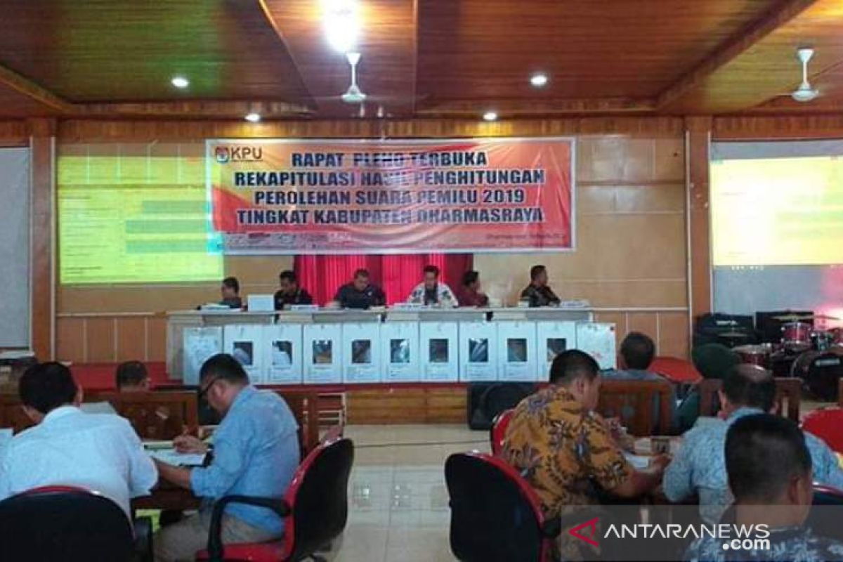 210 personel polisi dikerahkan amankan rekapitulasi tingkat kabupaten Dharmasraya