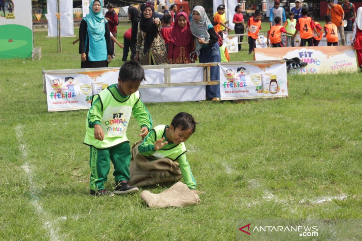 Siswa SD berkompetisi dalam ajang Fit Olympic di Yogyakarta