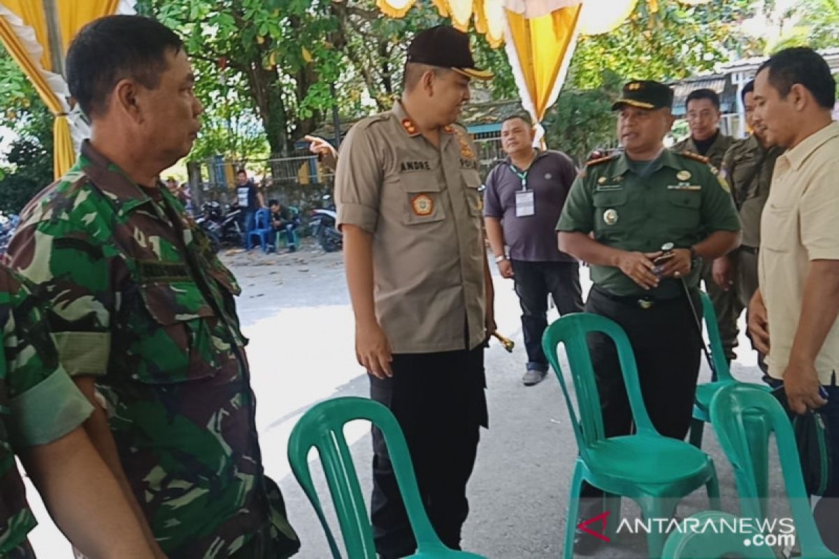 Polri-TNI jaga secara ketat pleno rekapitulasi pemilu di Bangka Barat