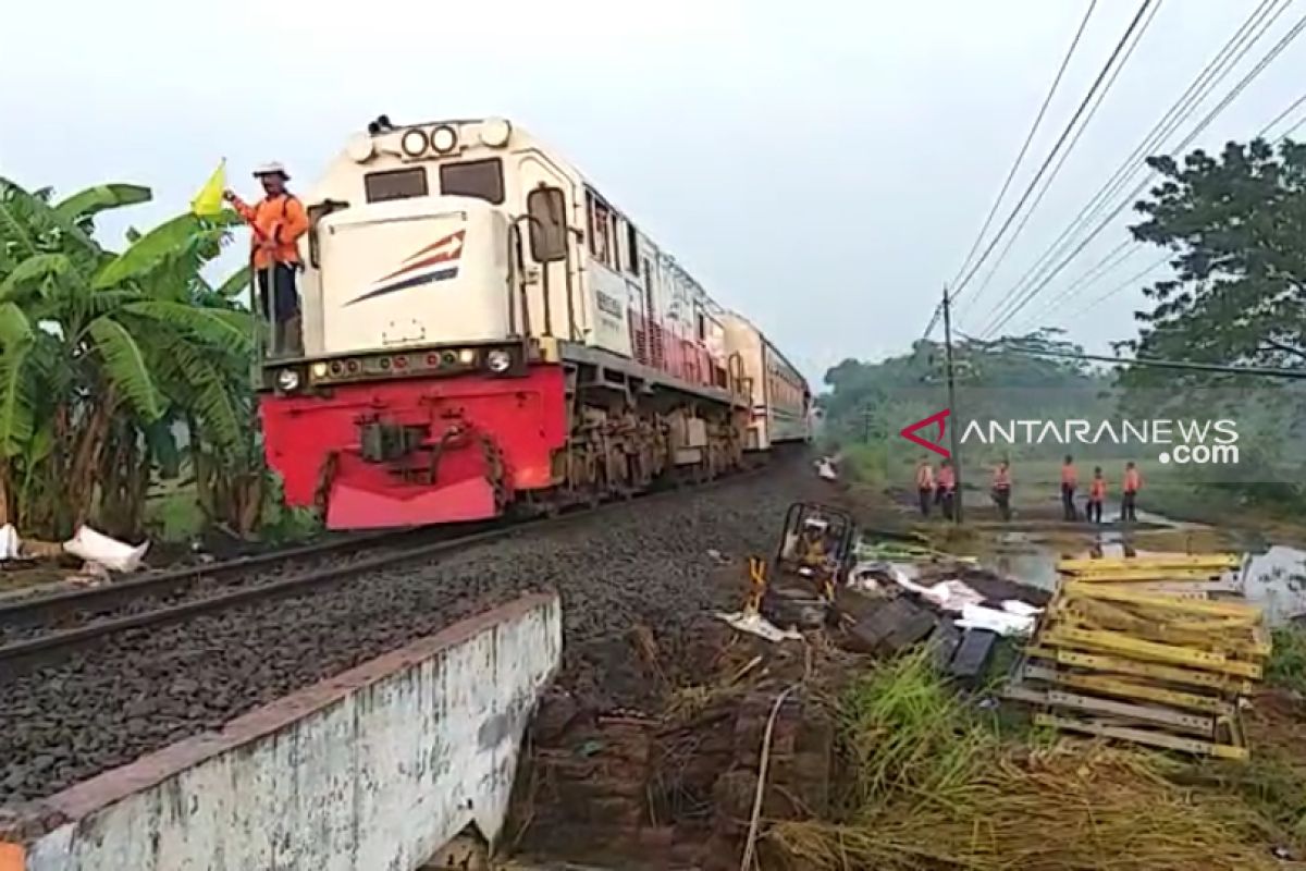 KAI upayakan jalur Pasuruan-Bangil kembali normal