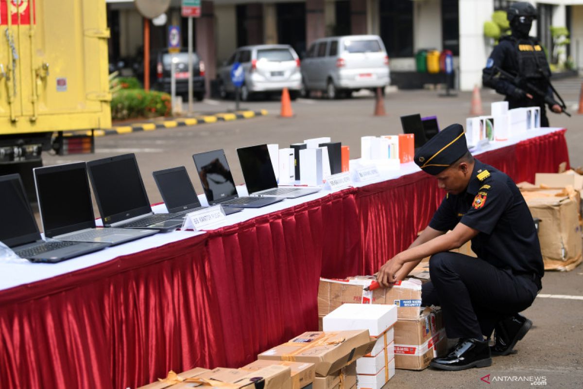 DJBC Riau bantah lakukan lelang barang sitaan