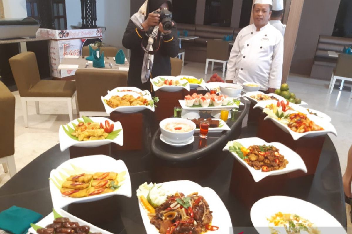 Plaza Inn Kendari siapkan paket "Bu Rahmi" promo berbuka puasa