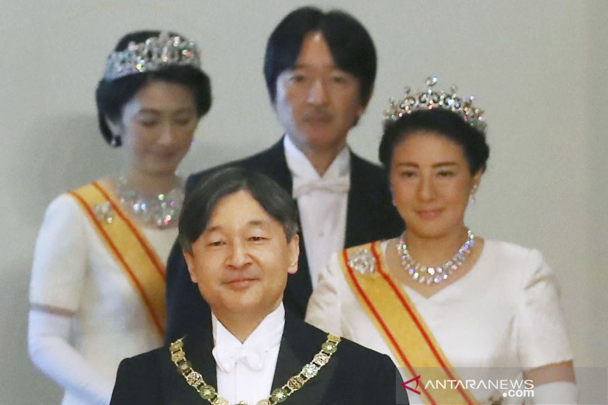 Naruhito resmi kaisar baru Jepang