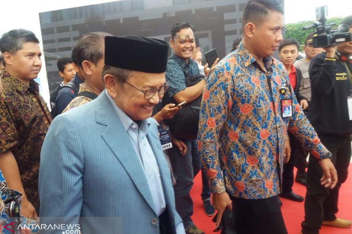 Habibie wafat, BP Batam gelar shalat ghaib