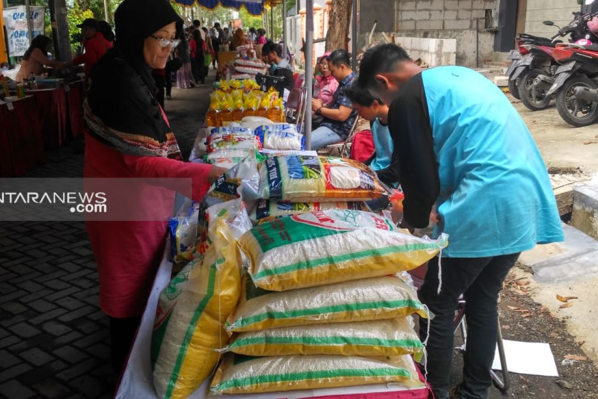 Selama Ramadhan, Pemkot Surabaya gelar bazar sembako murah di 31 kecamatan