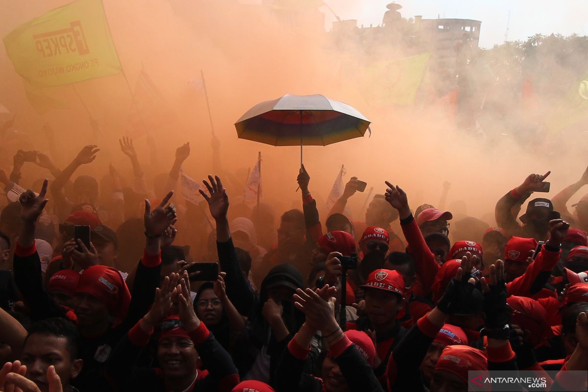 Polri imbau buruh di daerah tidak berdemo  ke Jakarta