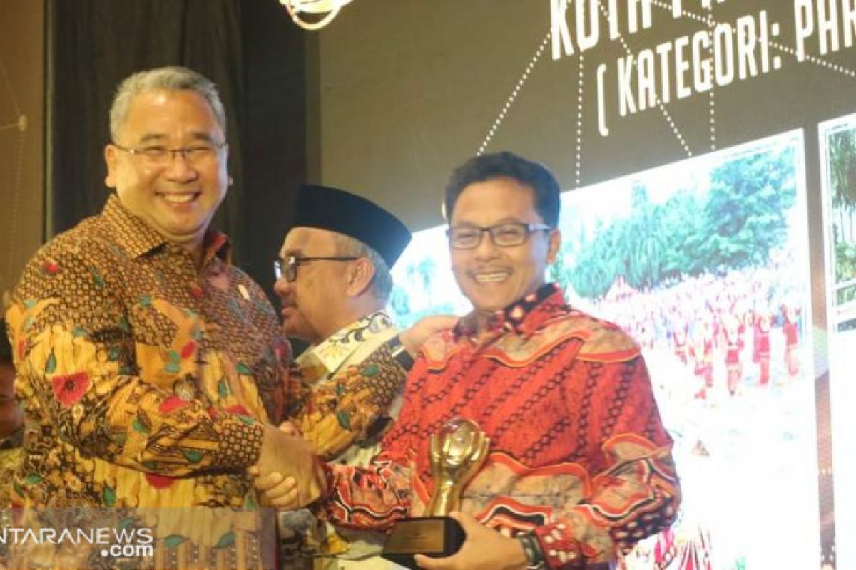 Lelang kinerja antar Wali Kota Malang raih Government Award 2019