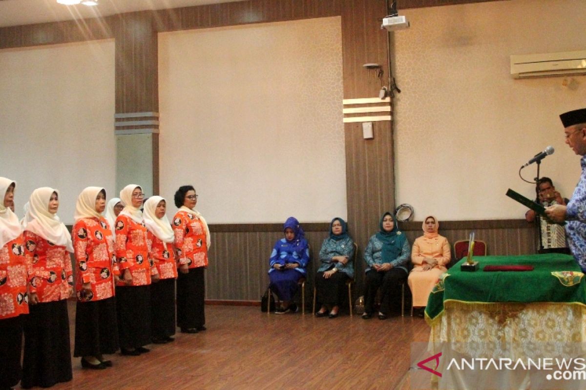 Wali Kota Medan lantik 40 orang pengurus LPPLU masa bhakti 2018-2023