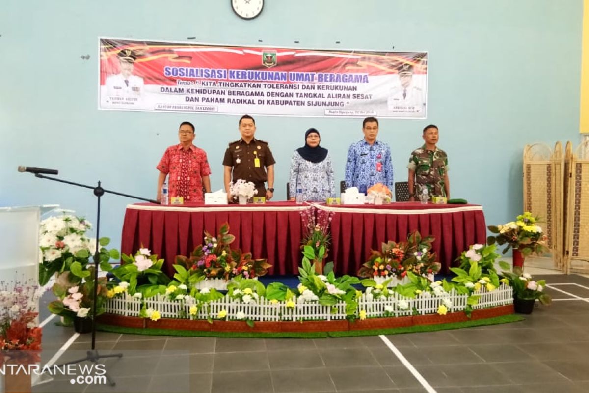 Jaga keutuhan NKRI, Kesbangpol Sijunjuhg gelar sosialisasi peningkatan toleransi