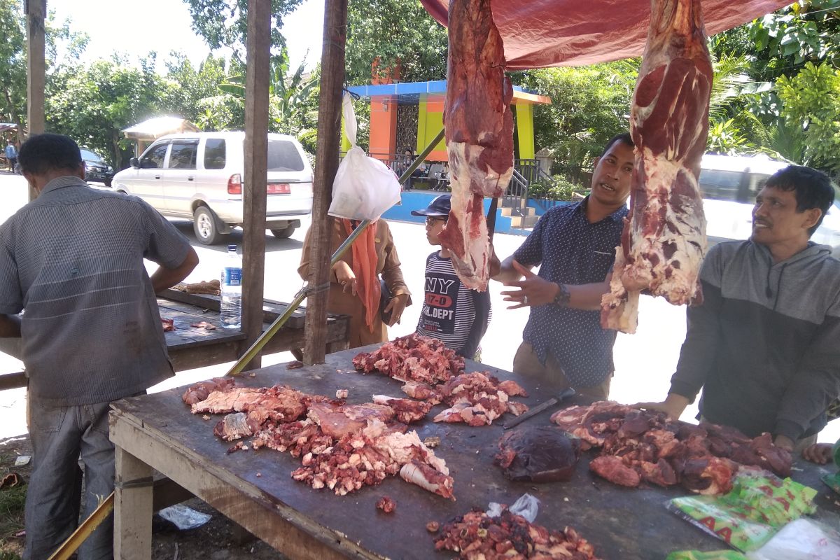 Warga Aceh tidak minati daging beku jelang 