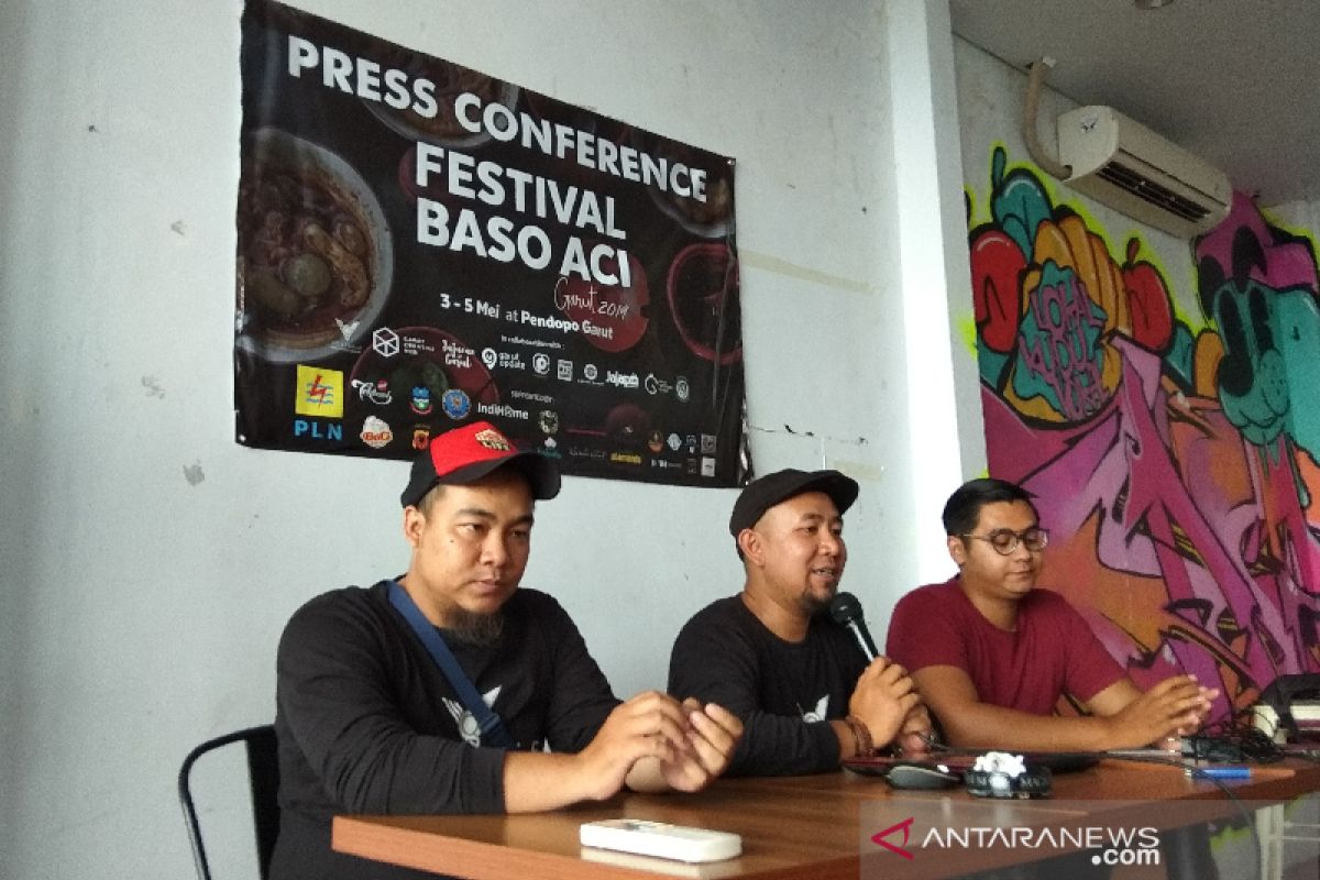 Garut gelar Festival Baso Aci