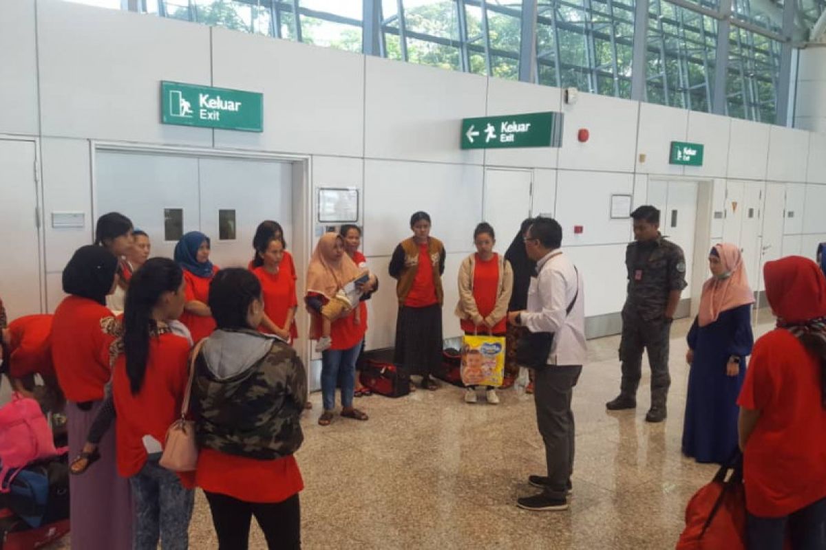 RI embassy in KL repatriates 79 Indonesian citizens ahead of Ramadan