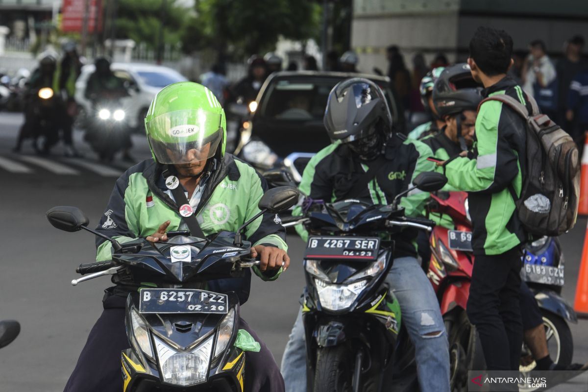 Perang tarif ojek daring berbungkus promosi dinilai meresahkan