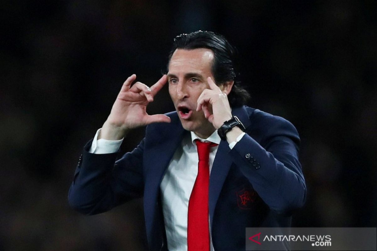 Unai Emery sabar menanti pemain yang cocok untuk Arsenal