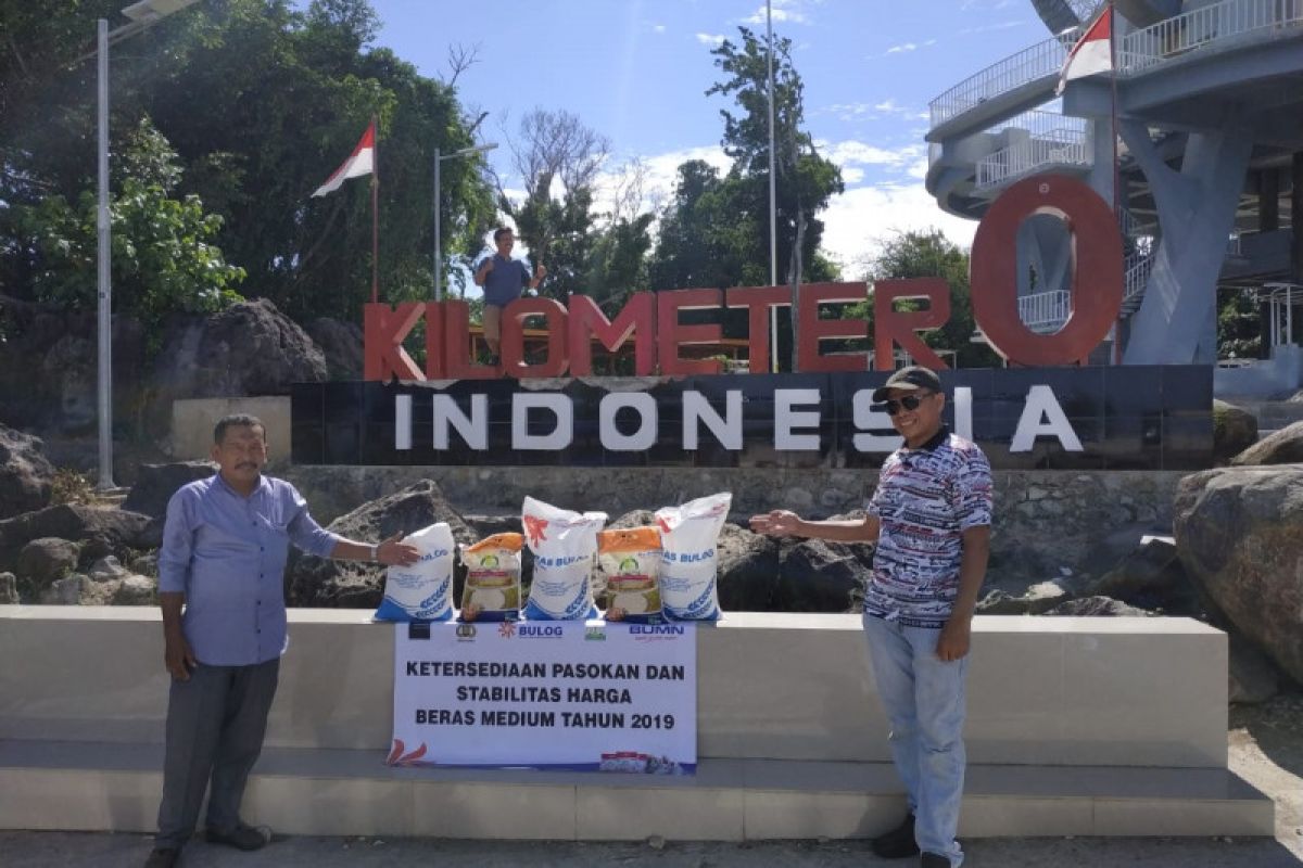 Bulog pastikan ketersedian stok di Kilometer Nol Indonesia