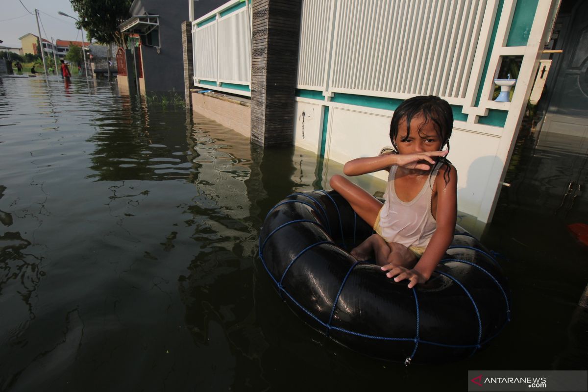 Warga Kapuas Hulu siaga banjir