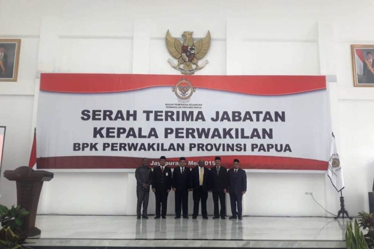 Paula Henry Simatupang resmi jabat Kepala BPK Perwakilan Papua