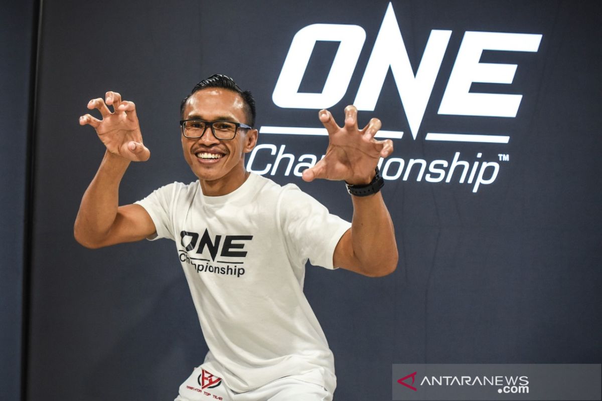 Petarung One Championship tetap puasa di tengah padatnya kegiatan