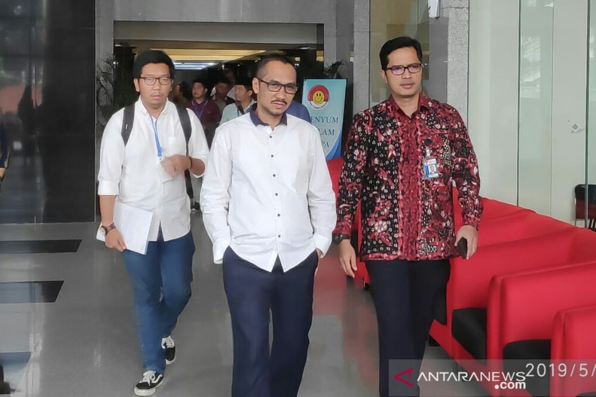 Koalisi Masyarakat desak pimpinan KPK selesaikan persoalan internal