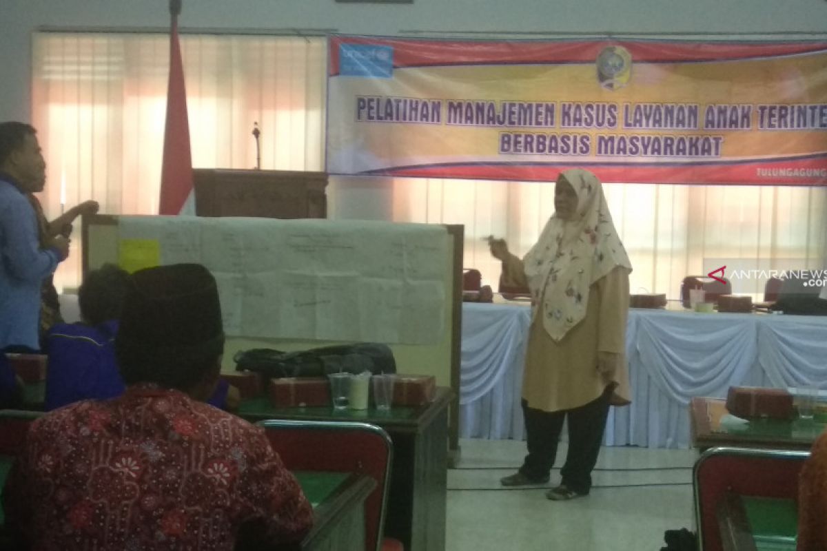 LPA Tulungagung gelar pelatihan manajemen kasus layanan anak berbasis masyarakat