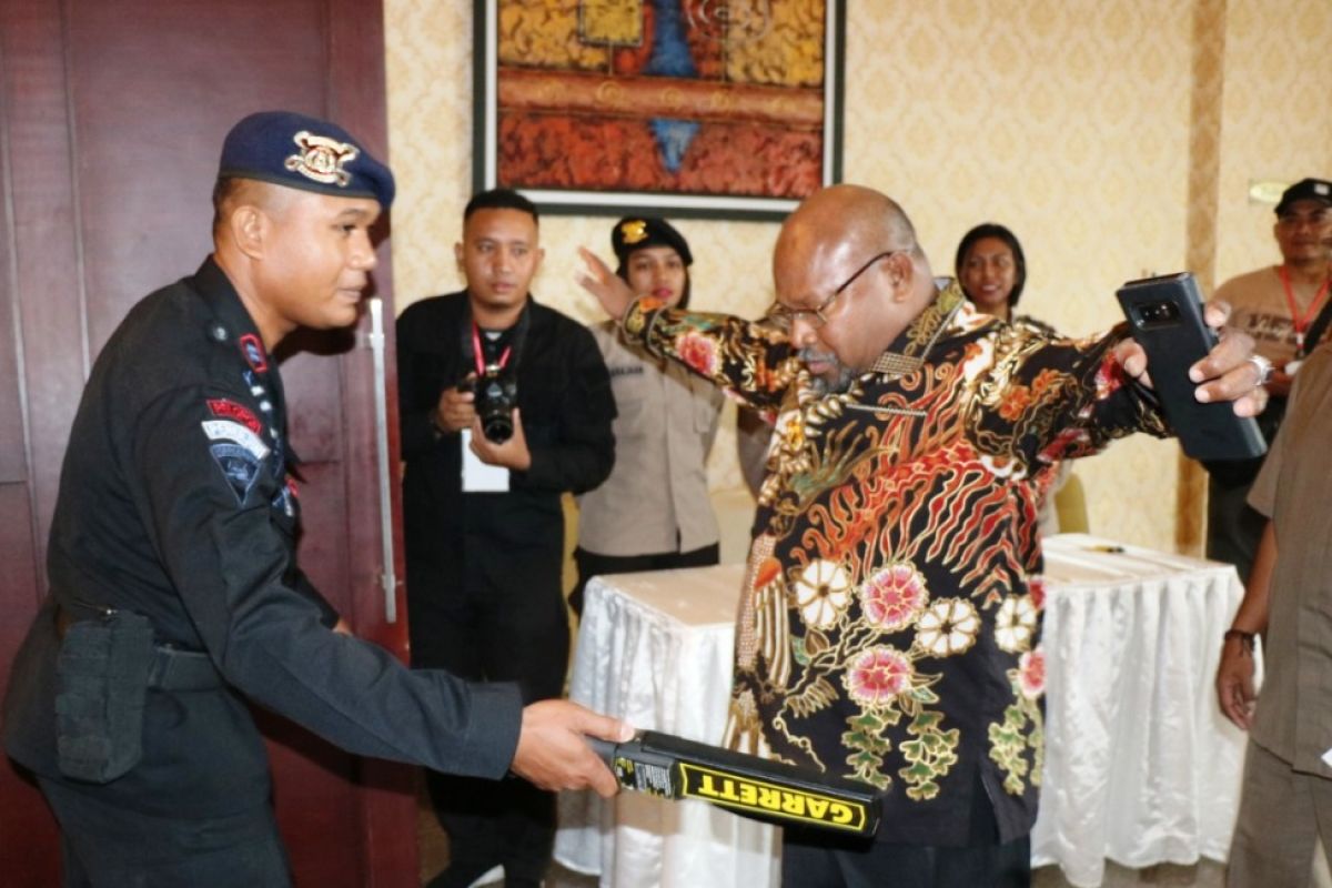350 personel Polri/TNI amakan pleno rekapitulasi suara KPU Merauke