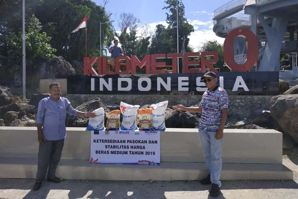 Bulog pastikan ketersedian stok di Nol Kilometer Indonesia