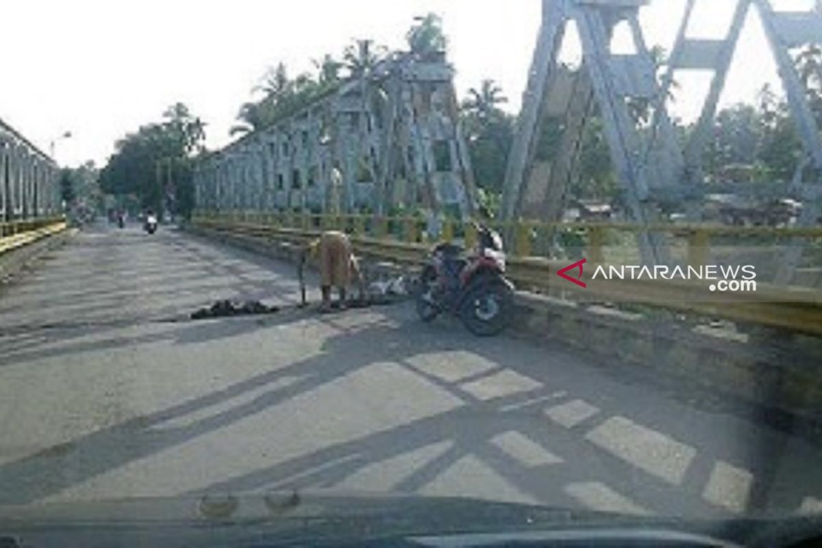 Masyarakat Kuansing bangga ada perbaikan jalan lintas