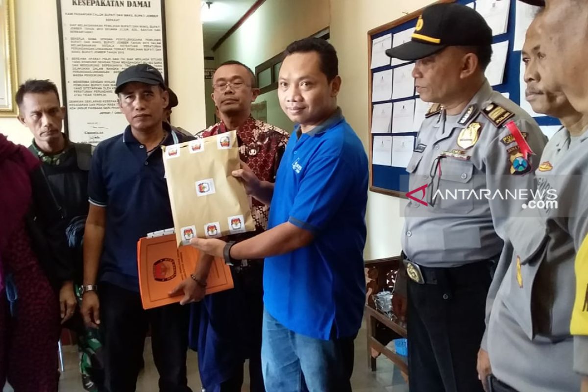 Polres-TNI Jember kawal ketat hasil rekap suara ke KPU Jatim