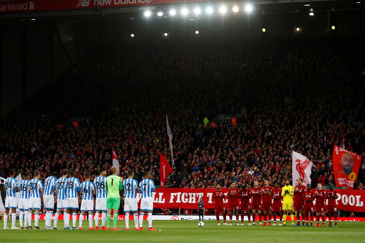 Setelah resmi terdegradasi dari Liga Inggris, kini Huddersfield Town telah dijual