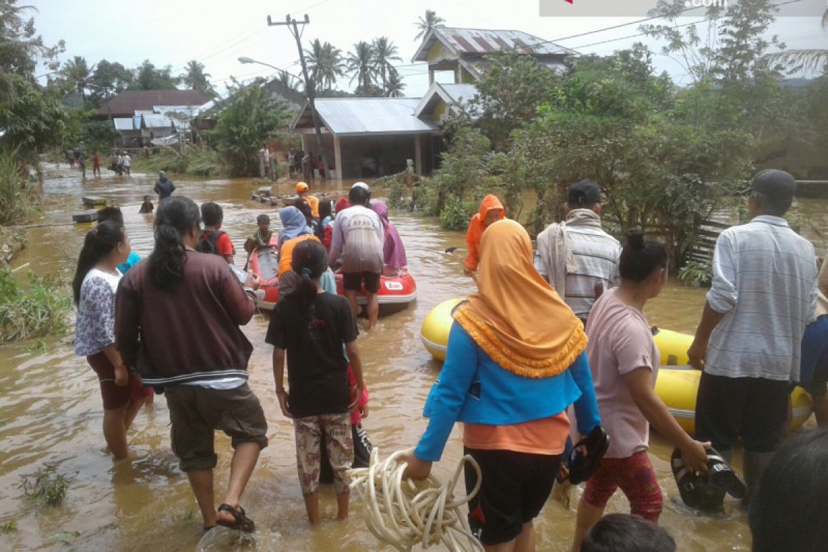 Seorang korban banjir di Kepahiang belum ditemukan