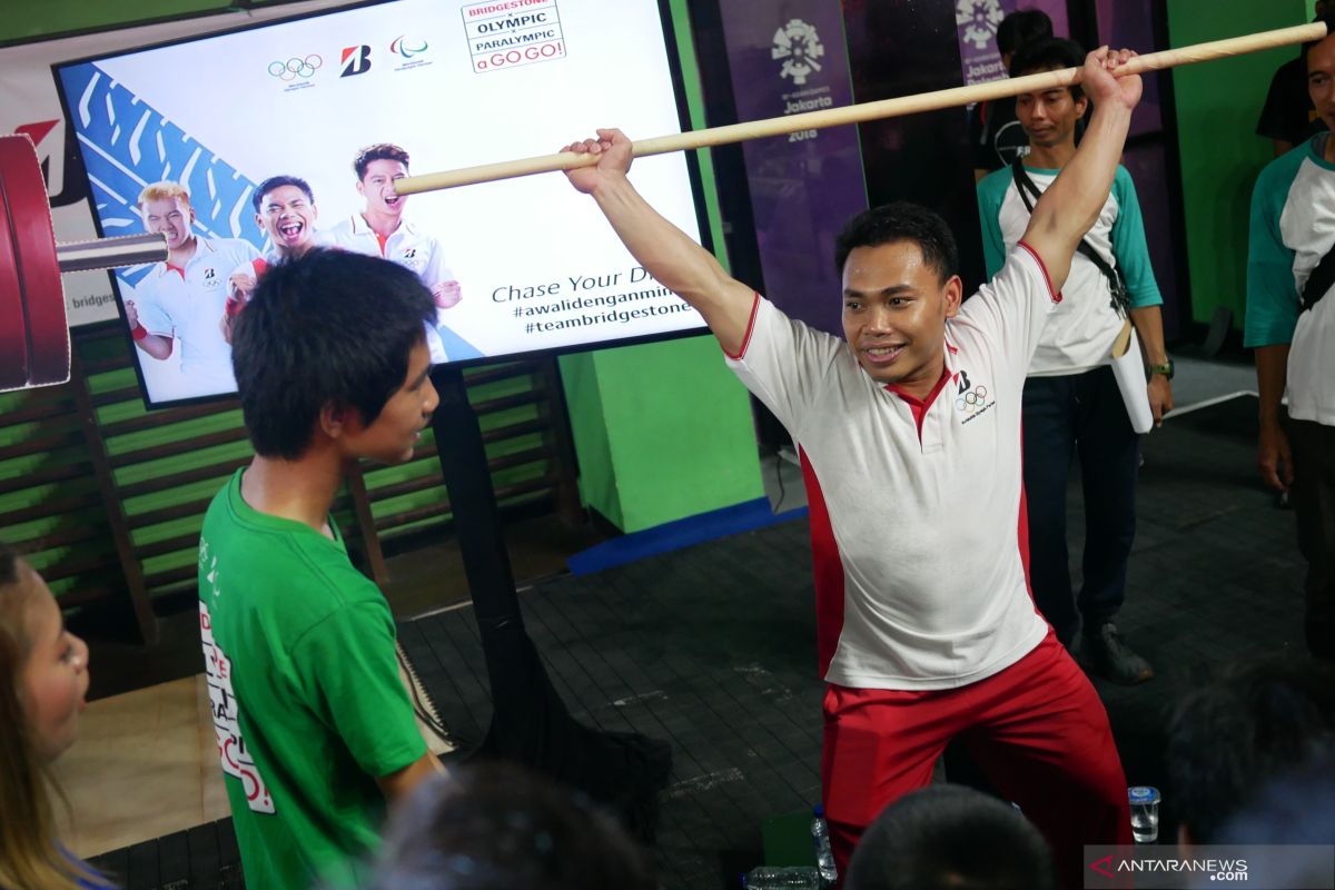 Lifter Eko Yuli dorong pembinaan atlet junior